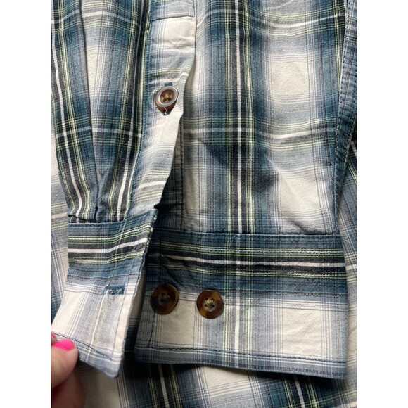 Carhartt long sleeve plaid button up shirt for men XL extra large - Picture 3 of 9